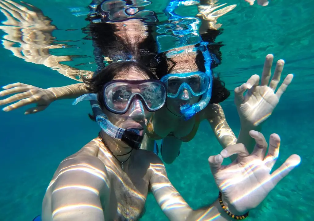 What-to-Do-in-Zanzibar-Snorkeling-and-Diving