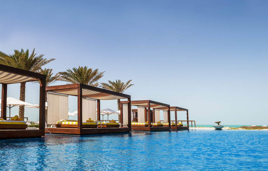 Zanzibar-Nungwi-Beach-Vibrant-and-Luxurious